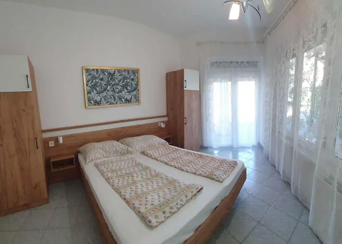 In - Balaton 53129 * Zamárdi