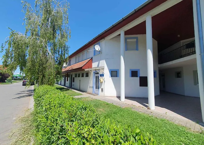 In - Balaton 53129 * Zamárdi